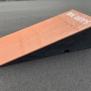 45cm high x 75cm wide flat bank in terracotta colour